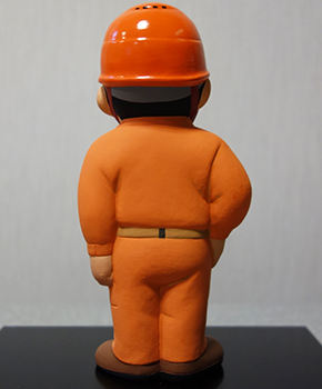 ayupanフィギュア左側